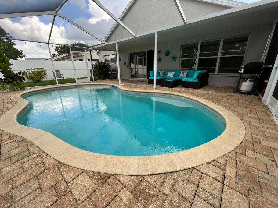 Tampa Getaway Pool House Βίλα Εξωτερικό φωτογραφία